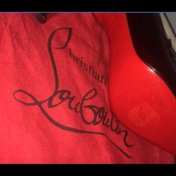 Shoes - Picture 2 of 5